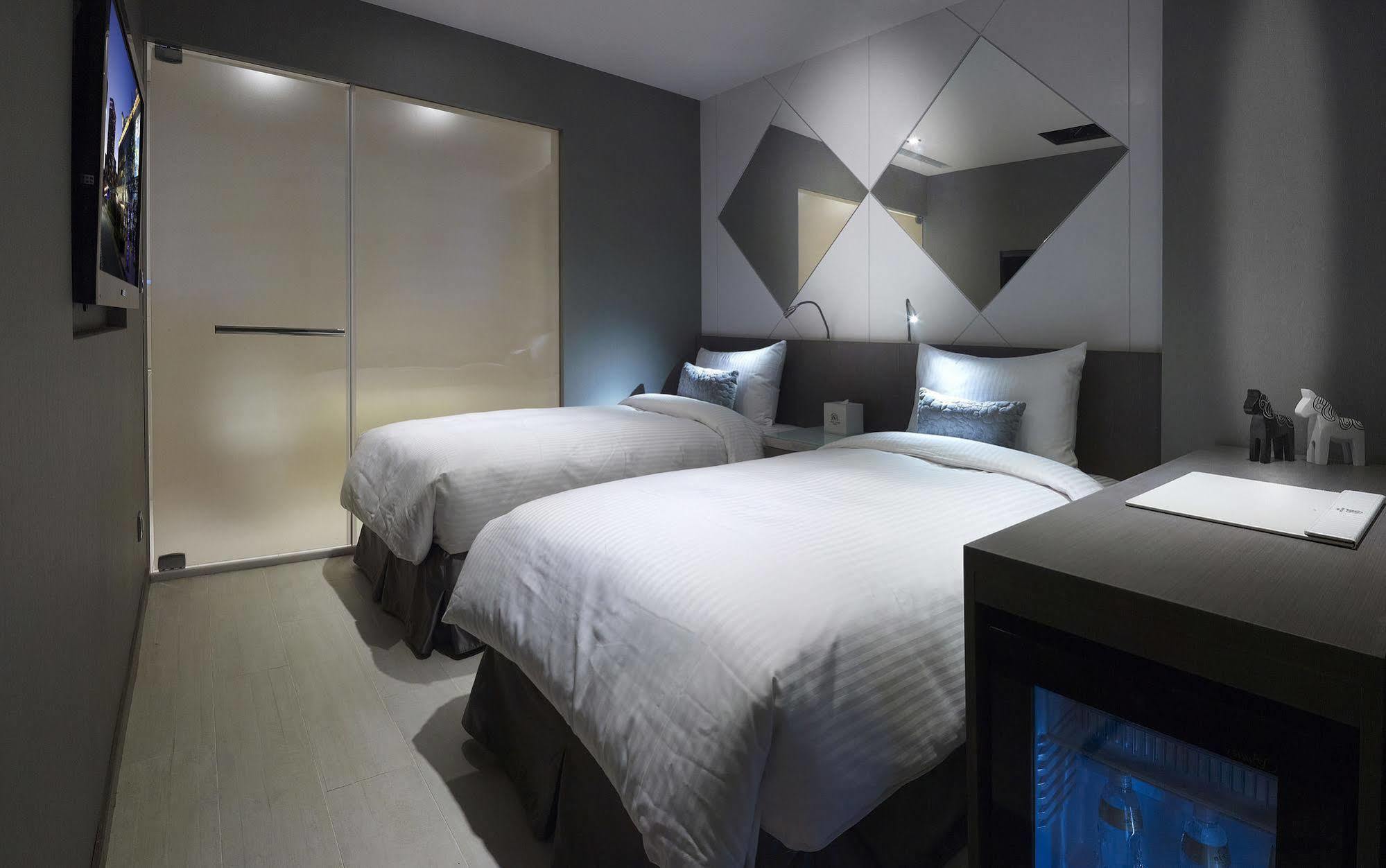Beauty Hotels Taipei - Hotel B6 Esterno foto